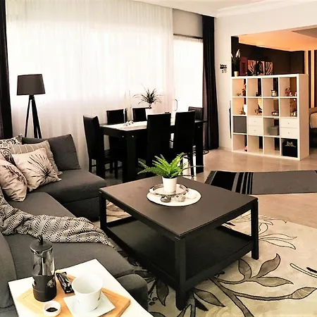 Garden 15 Minutes To The Sea Apartamento Antalya